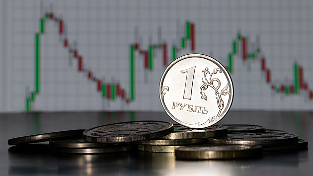 Что будет с экономикой России в августе: сценарии и мнения экспертов