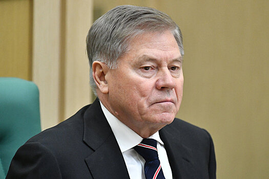 Председатель Верховного суда Вячеслав Лебедев отмечает 75-летний юбилей