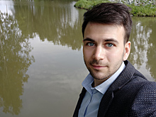 "Любовь правит миром!". Интервью с актёром и поэтом Сергеем Троицким