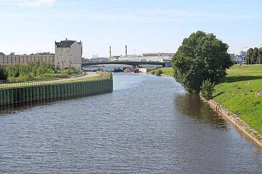 В Роспотребнадзоре подтвердили безопасность питьевой воды в Петербурге