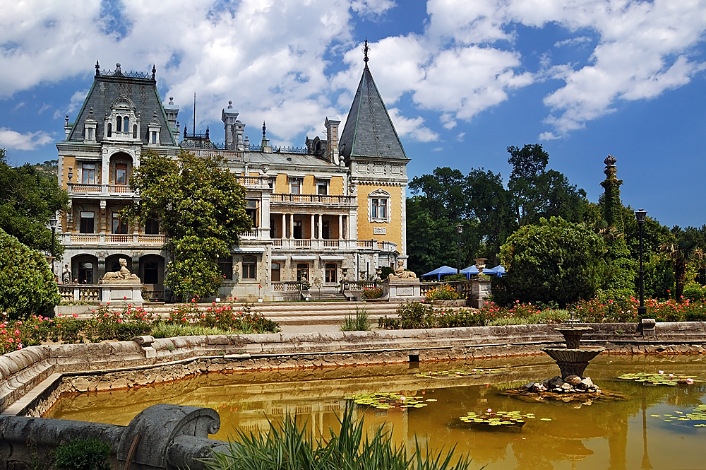 Массандровский дворец, Ялта, Крым, Россия, Европа