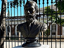 Бюст Чайковского открыли в старейшем театре Кубы