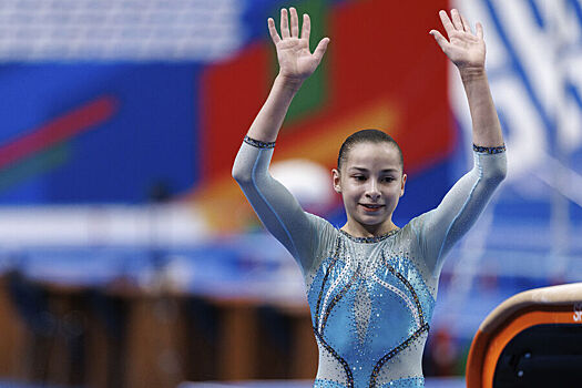 Гимнастка Калмыкова выиграла этап Кубка мира в опорном прыжке