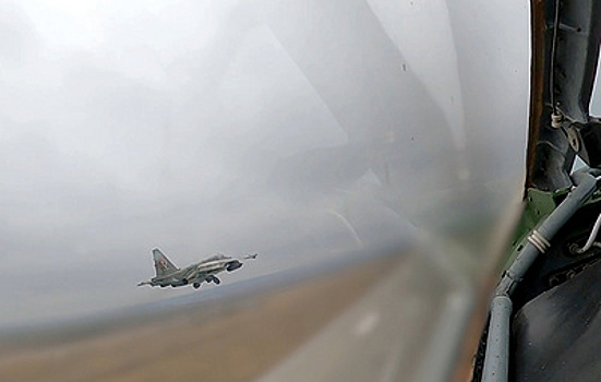 Минобороны России сообщило об уничтожении Су-25 опорного пункта ВСУ в зоне проведения СВО