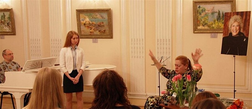 Школа вокального мастерства Елены Образцовой пройдет в Санкт-Петербурге