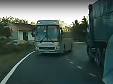 Обгон по встречке чудом не привёл к ДТП