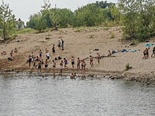 Волгоградцам напомнили о правилах безопасности у воды