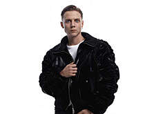 Певец Дмитриенко вернулся в вуз ради концерта, а не сдачи долгов