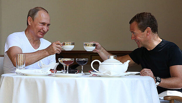 Медведев снова сменит Путина