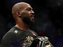 Джон Джонс оценил шансы на продолжение карьеры в UFC