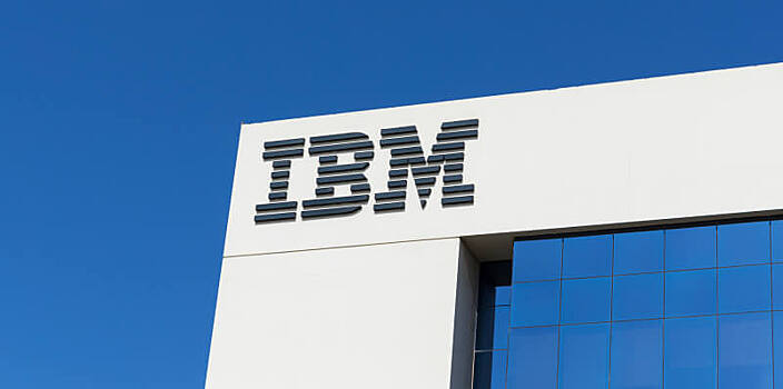 IBM извинилась перед трансгендерной женщиной за увольнение 52 года назад