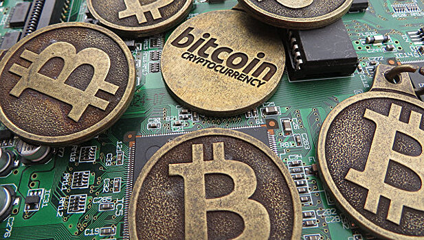 Цена Bitcoin Cash приближается к $1000