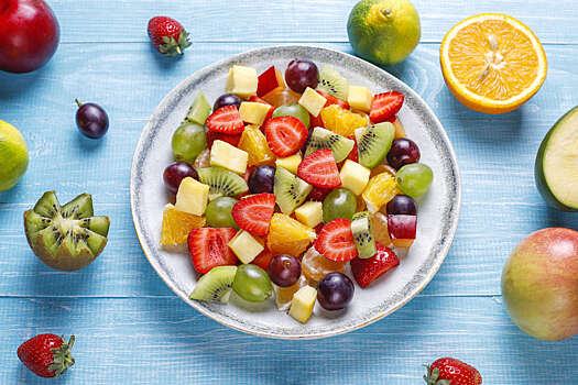 Врач оценила, можно ли похудеть на фруктовой диете