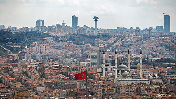 В Турции уволили еще 7 тысяч госслужащих