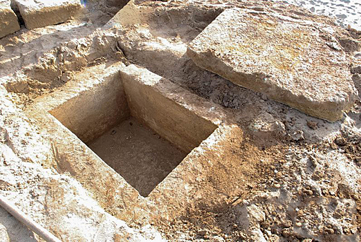 В Крыму обнаружена древнегреческая могила ребёнка