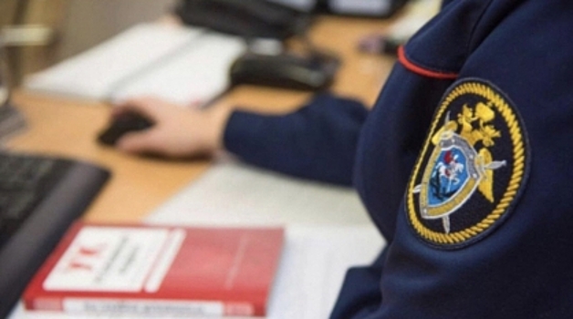 Полицейского и его друга подозревают в избиении мужчины в Тольятти