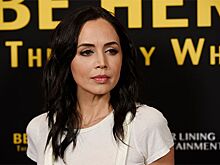 NYT: CBS выплатила заявившей о домогательствах актрисе Элизе Душку $9,5 млн