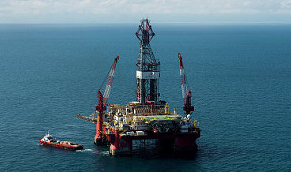Добыча нефти в Мексиканском заливе США все еще снижена более чем на 20% из-за шторма