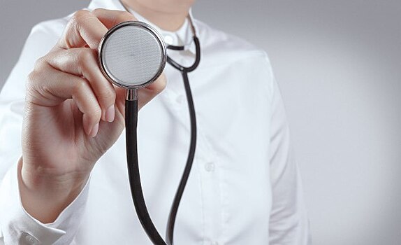 Названы малозаметные симптомы рака