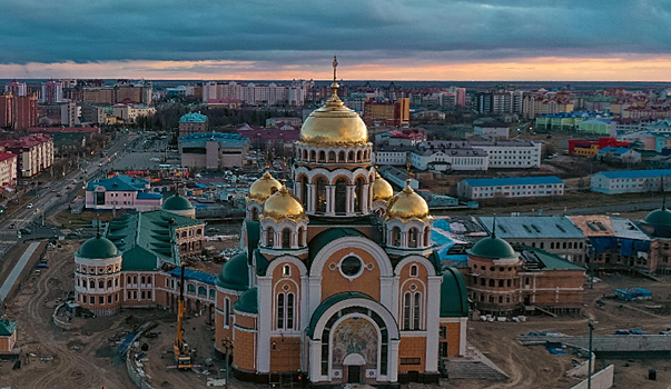 Церковь в салехарде фото