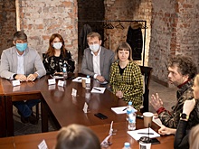 Нет швей, сложности с растаможкой: Представители модной индустрии обсудили проблемы работы в Калининграде