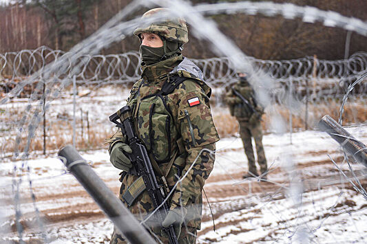 Politico: НАТО планирует развернуть трехсоттысячную армию у границ с РФ