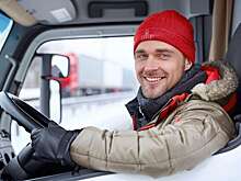 Почему не стоит сразу заводить двигатель после включения зажигания