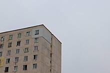 «Первый раз такое вижу»: фото балкона в столице обсуждают в Сети