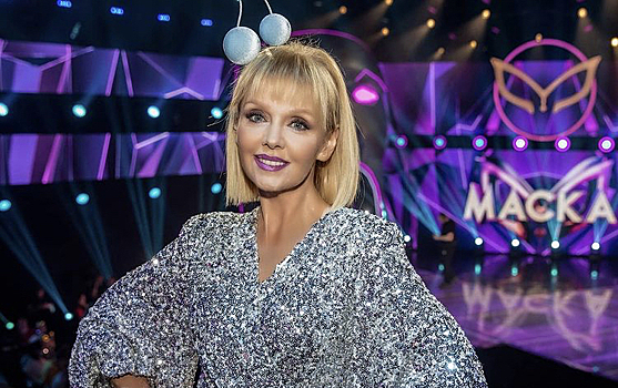 Певица Валерия отметила 53-й день рождения большим сольным концертом со звездными гостями