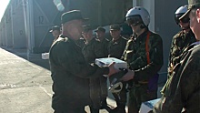 Российским военным в Сирии на Новый год вручили подарки
