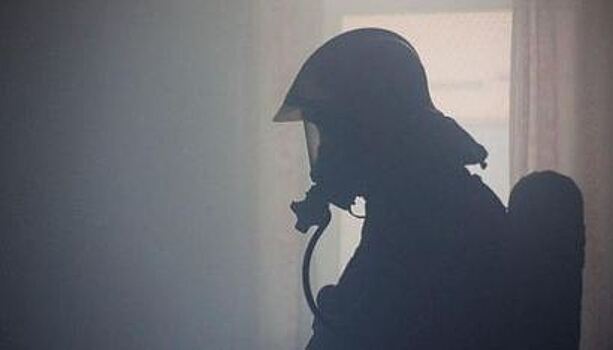 Ночью в Зеленоградске загорелся пятиэтажный дом, есть пострадавший