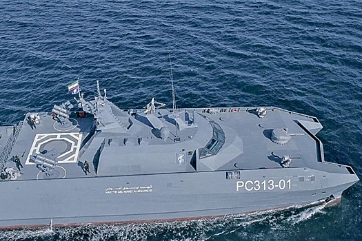 Головной ракетный катамаран типа "Шахид Абу Махди" приняли в состав ВМС КСИР