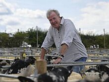 Джереми Кларксон купил ферму и снимает шоу о сельхозтехнике