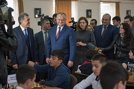 Президент Молдовы поражен условиями, созданными в Армении для развития шахмат