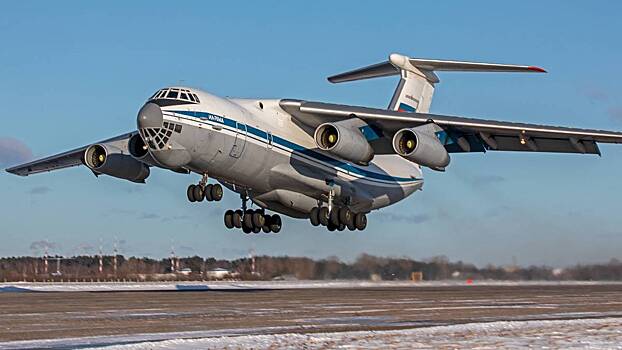 СМИ: Обнаружены останки 10 человек на месте крушения военного самолета Ил-76