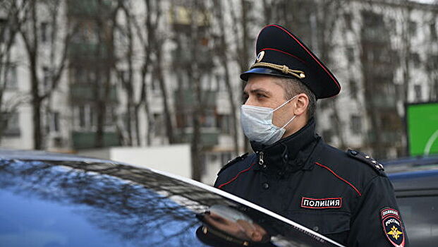 В Петербурге более десяти человек оштрафовали за нарушение самоизоляции