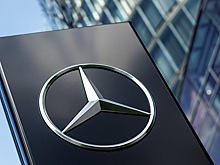 Mercedes незаметно поменяла знаменитый логотип с трехлучевой звездой
