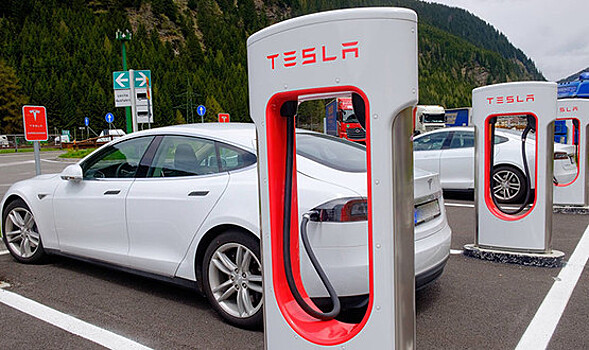 Европа спасает Tesla от банкротства