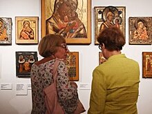 Специалисты обнаружили изображения XVI века во время реставрации иконы в Академии И.Глазунова