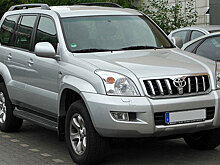 Водителя-должника оставили без Land Cruiser посреди дороги