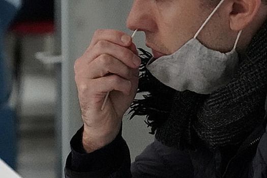 Российский медик усомнился в обязательности частого симптома COVID-19