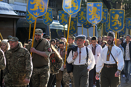 Киев научит украинцев родину любить