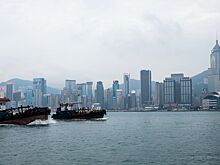 Гонконг раздаст полмиллиона авиабилетов