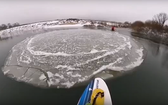 На рязанской реке Ранове сняли «ведьмину карусель»