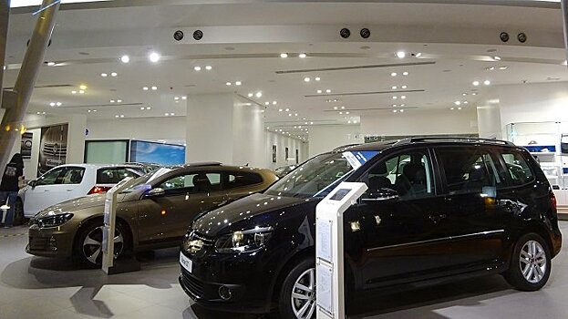 26 автопроизводителей подняли цены в России