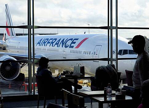 Во Франции пожаловались на последствия запрета полетов над РФ