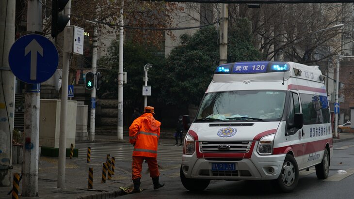 Свыше 30 человек погибли при пожаре на заводе в Китае — СМИ