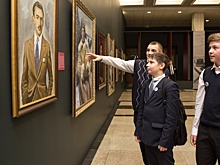 Школьники из САО побывали на открытии самой секретной выставки в Музее Победы
