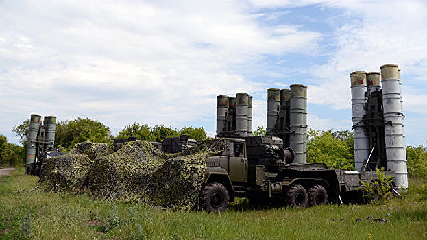 Кировские С-300 отразили групповой ракетный удар на учениях под Астраханью