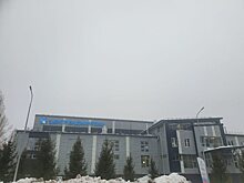 На открытии бадминтонного центра губернатору подарили волан, а мэр Саратова ударился в воспоминания